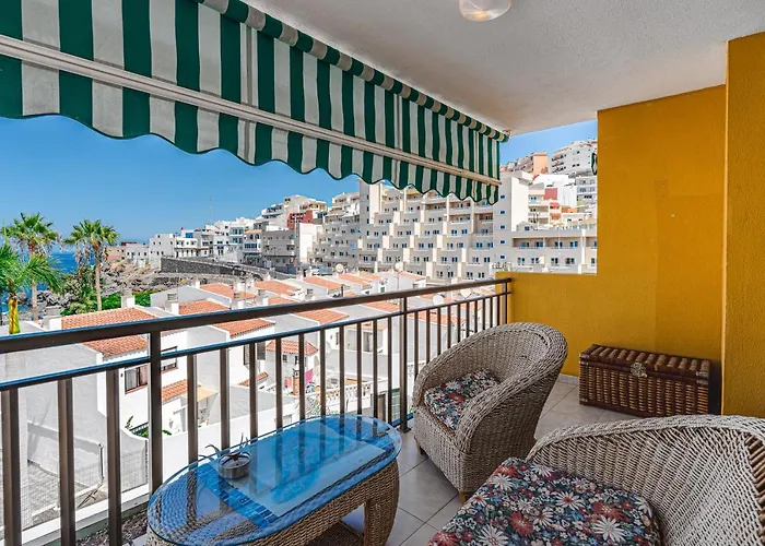 Family Flat With 3 Bedrooms And Balcony Near Gigantes And Ocean * 푸에르토 데 산티아고