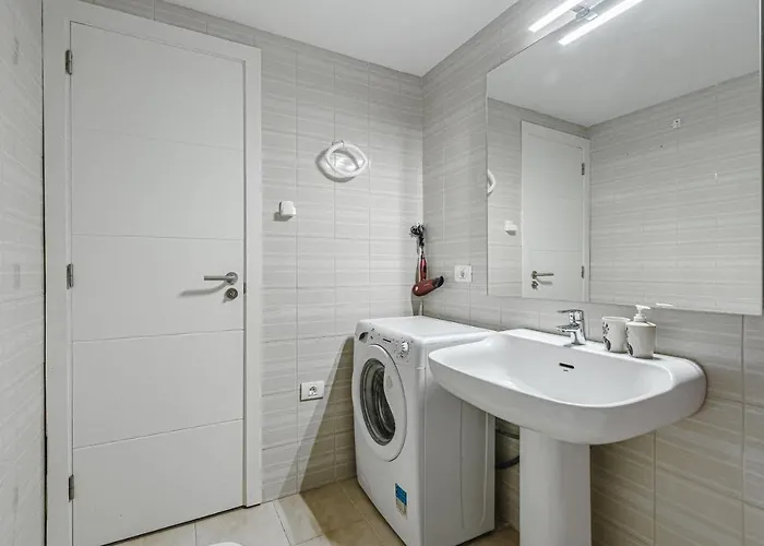 아파트 Family Flat With 3 Bedrooms And Balcony Near Gigantes And Ocean 푸에르토 데 산티아고