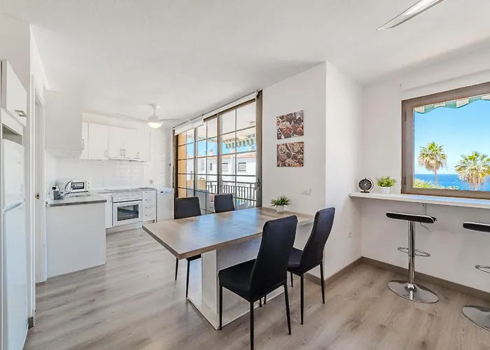 Family Flat With 3 Bedrooms And Balcony Near Gigantes And Ocean 푸에르토 데 산티아고