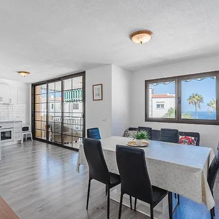 Lägenhet Family Flat With 3 Bedrooms And Balcony Near Gigantes And Ocean Puerto de Santiago (Tenerife)