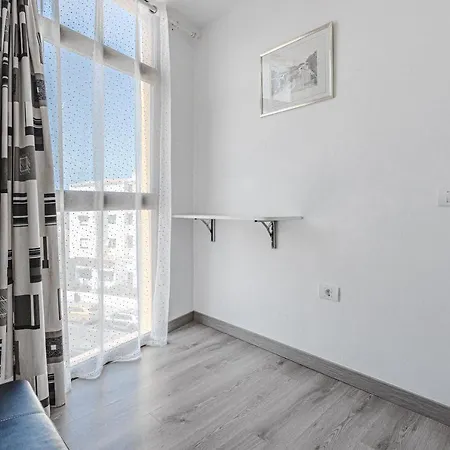 Family Flat With 3 Bedrooms And Balcony Near Gigantes And Ocean Puerto de Santiago (Tenerife)