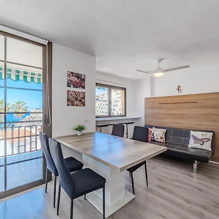 Family Flat With 3 Bedrooms And Balcony Near Gigantes And Ocean *
