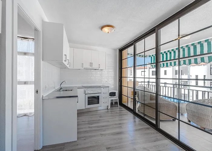 Apartamento Family Flat With 3 Bedrooms And Balcony Near Gigantes And Ocean Puerto de Santiago (Tenerife)