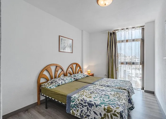 Apartament Family Flat With 3 Bedrooms And Balcony Near Gigantes And Ocean Puerto de Santiago (Tenerife)