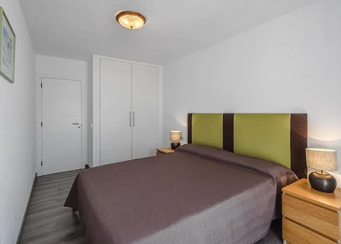 Apartamento Family Flat With 3 Bedrooms And Balcony Near Gigantes And Ocean